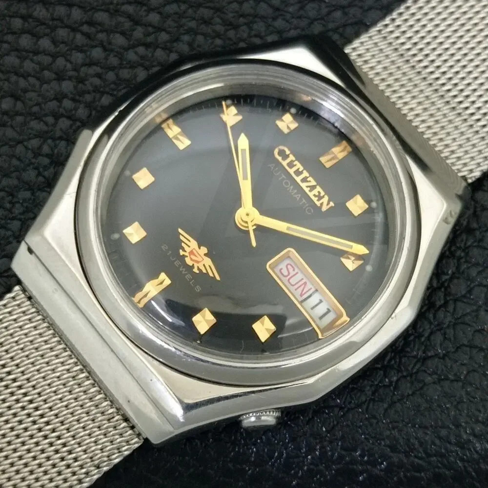 Vintage 1982 Citizen Automatic Mens Silver Watch W/daydate & Gold accents